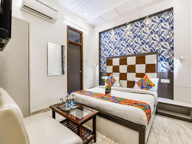 Fabhotel Metro View image