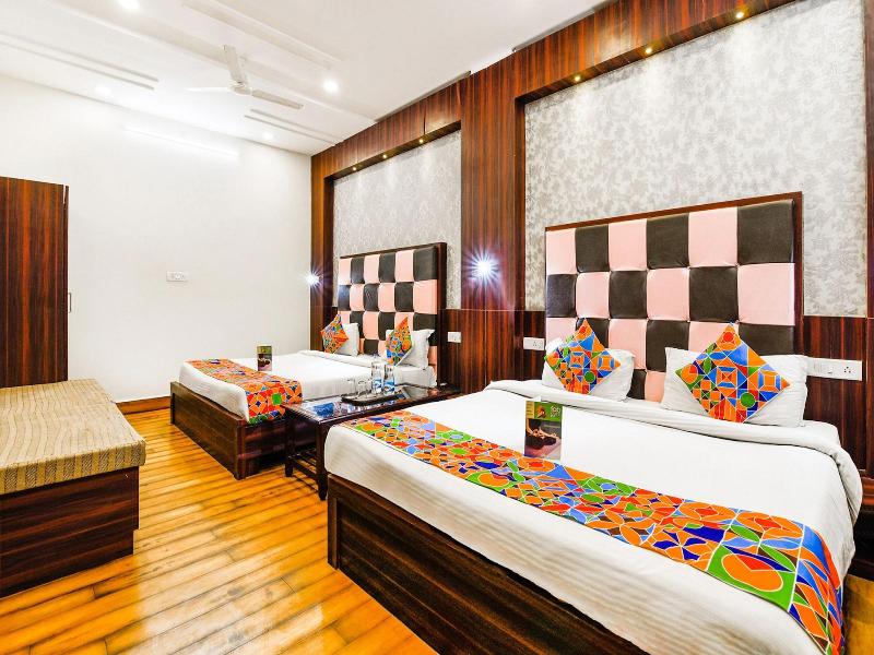 Fabhotel Metro View image
