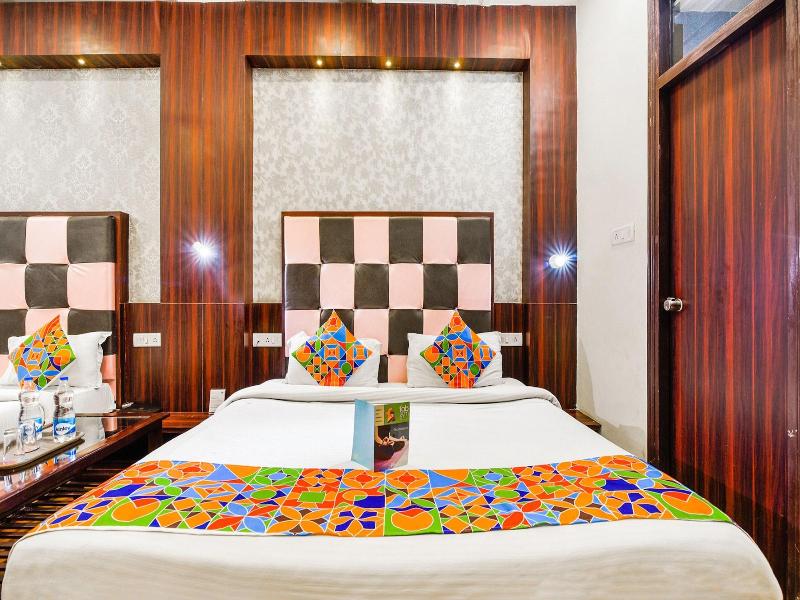 Fabhotel Metro View image