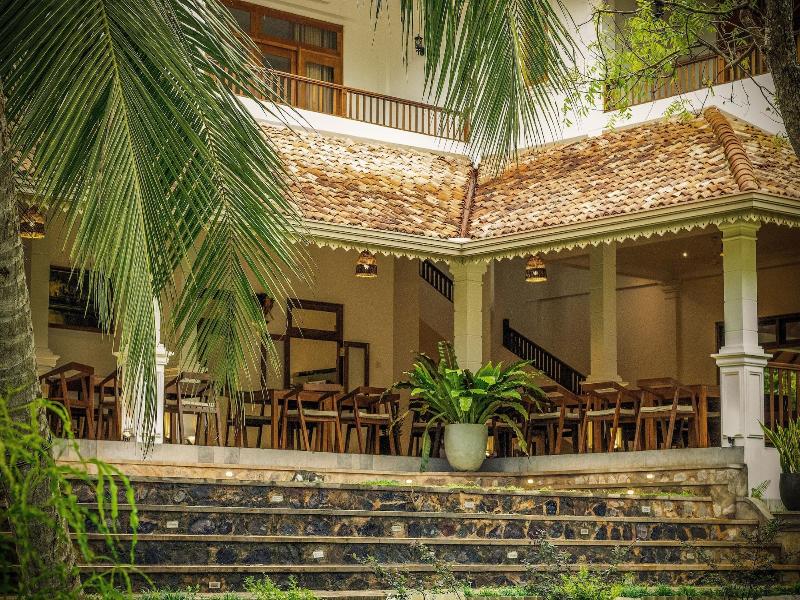 Serenity Boutique Unawatuna image