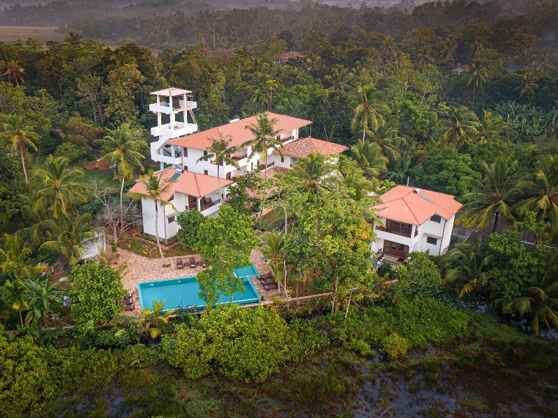 Serenity Boutique Unawatuna image