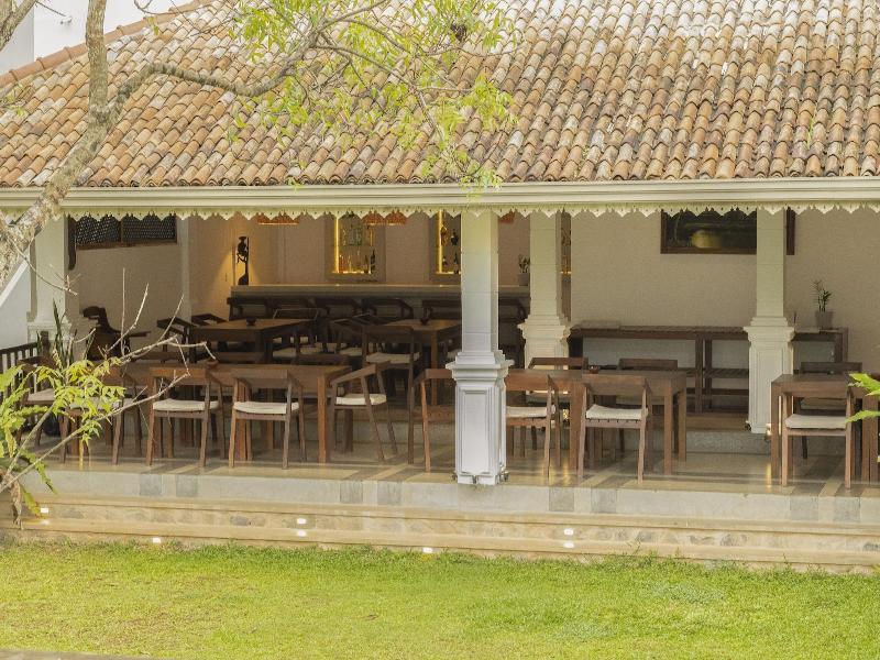 Serenity Boutique Unawatuna image