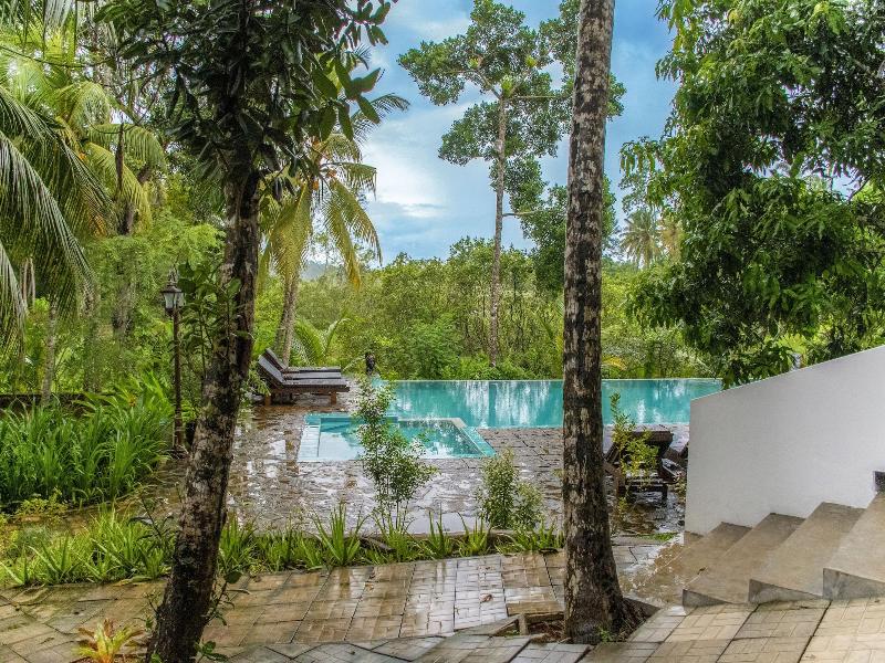 Serenity Boutique Unawatuna image