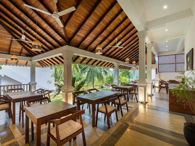 Serenity Boutique Unawatuna image