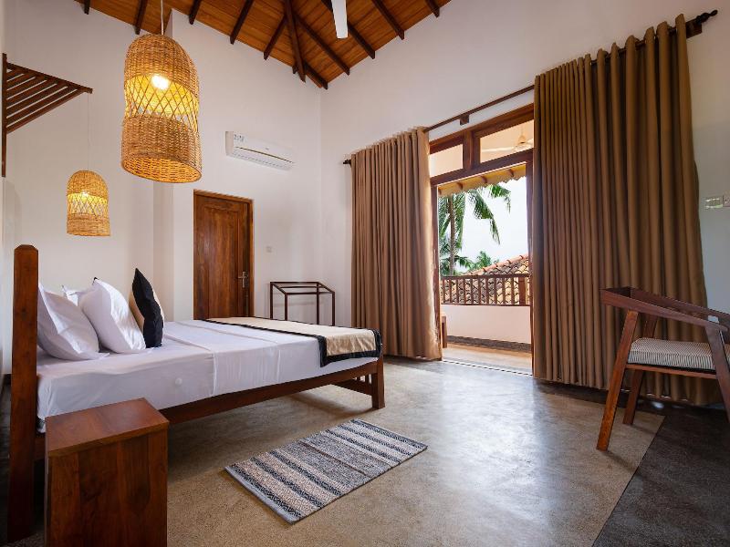 Serenity Boutique Unawatuna image