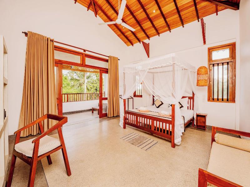 Serenity Boutique Unawatuna image