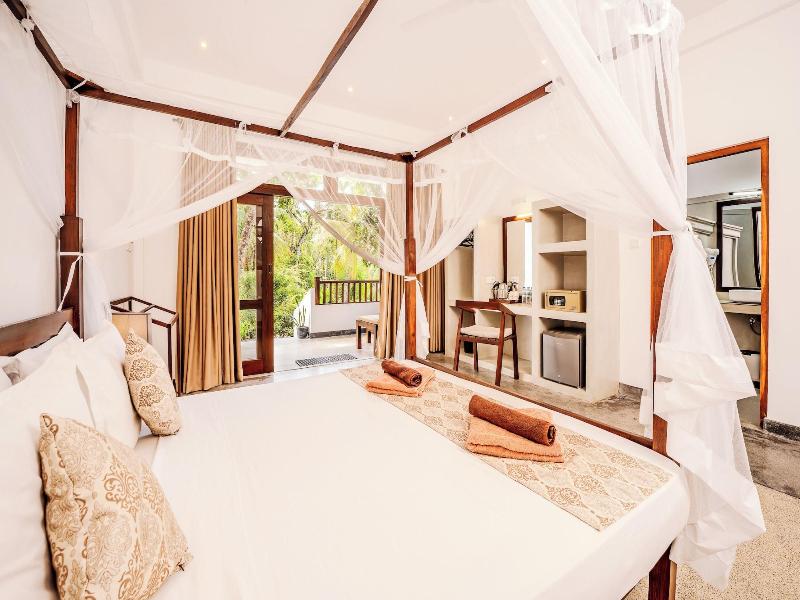 Serenity Boutique Unawatuna image