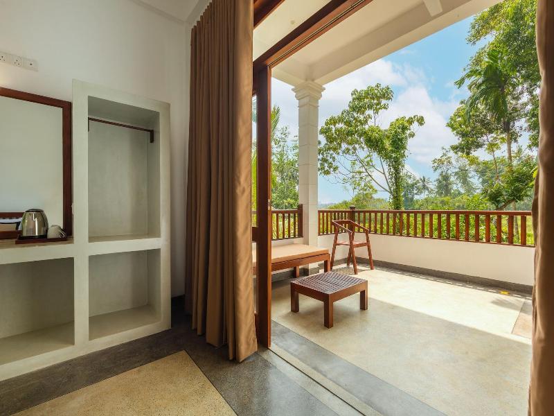 Serenity Boutique Unawatuna image