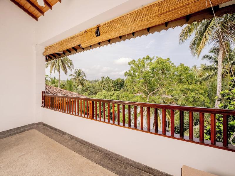 Serenity Boutique Unawatuna image