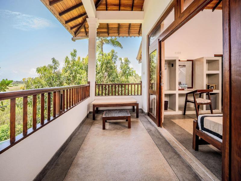 Serenity Boutique Unawatuna image