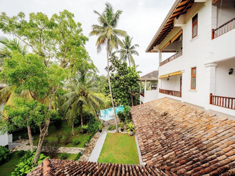 Serenity Boutique Unawatuna image