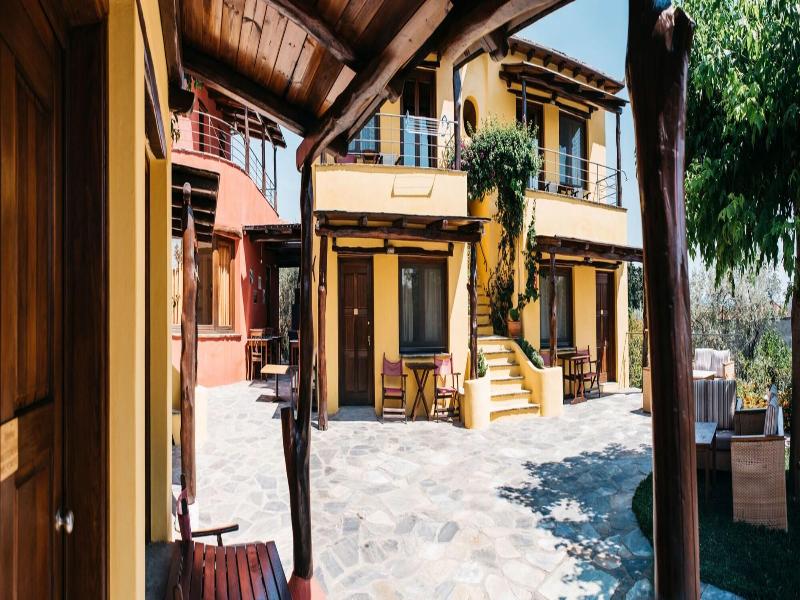 Hotel Alkifron Kala Nera