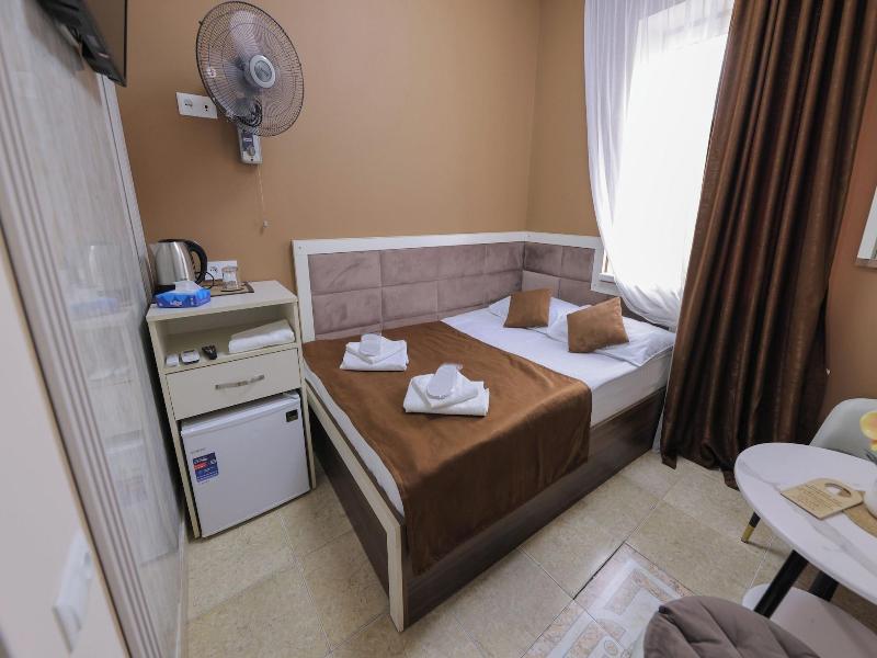 Marnar Hotel image