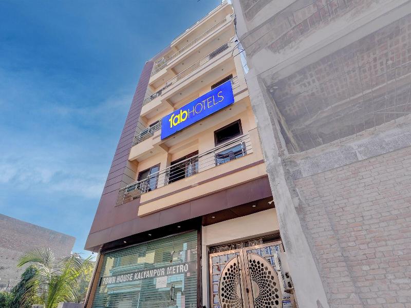 Fabhotel Metro Inn