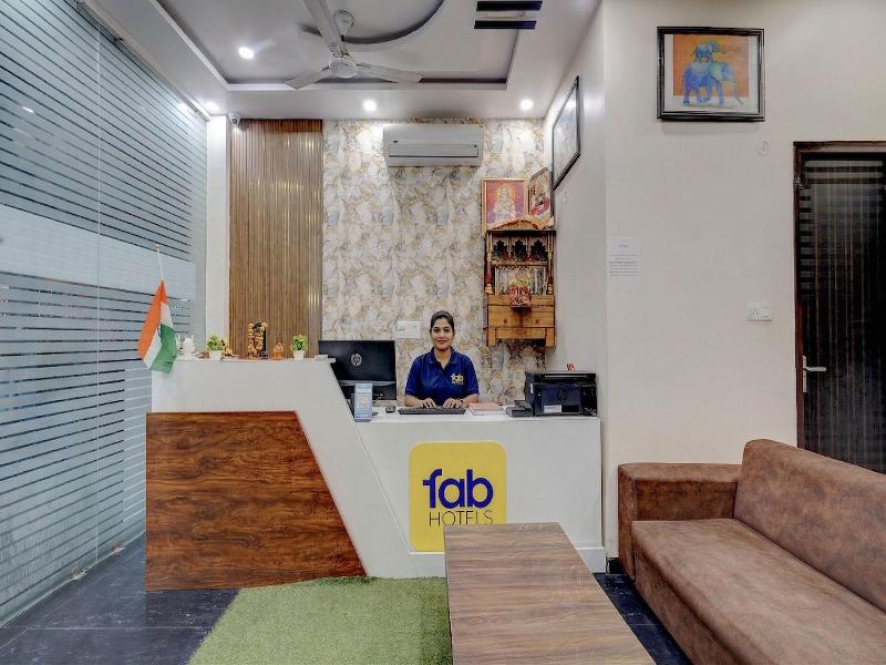 Fabhotel Metro Inn