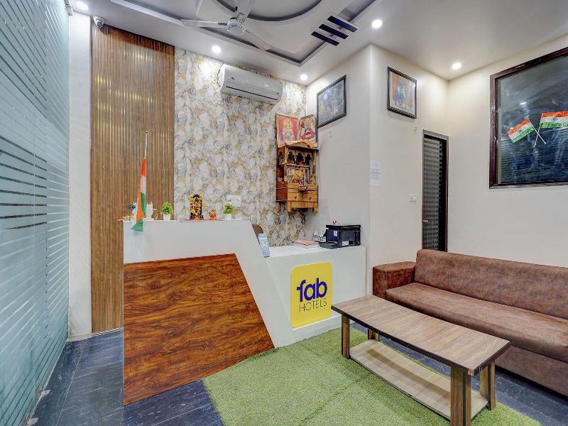 Fabhotel Metro Inn