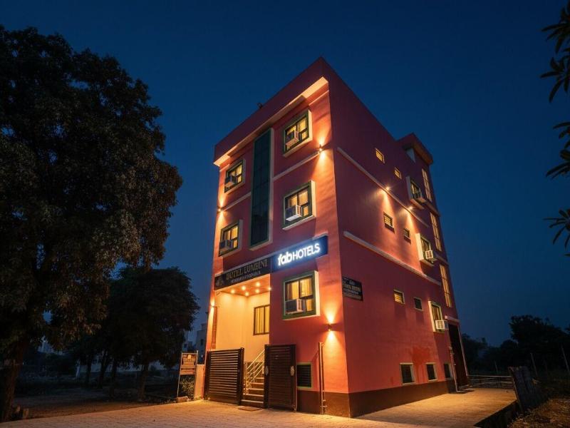 Fabhotel Lumbini International image
