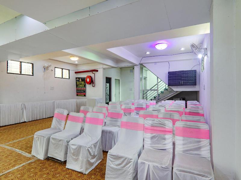Fabhotel Lumbini International image
