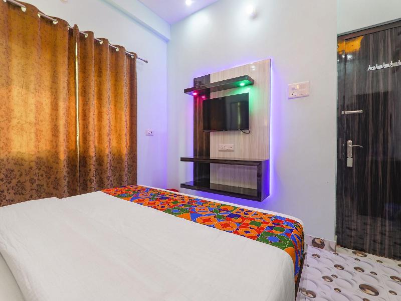 Fabhotel Lumbini International image