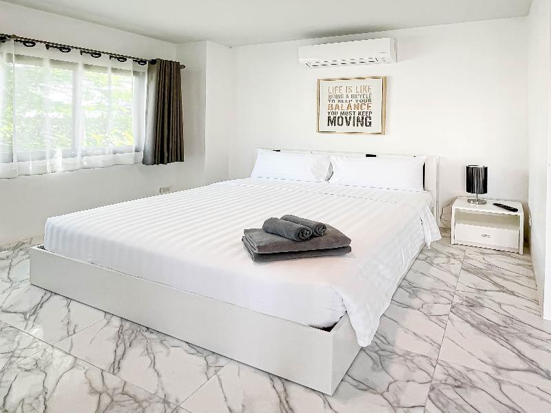 Z-Beach Resort image