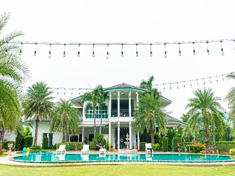 Saithong Resort image
