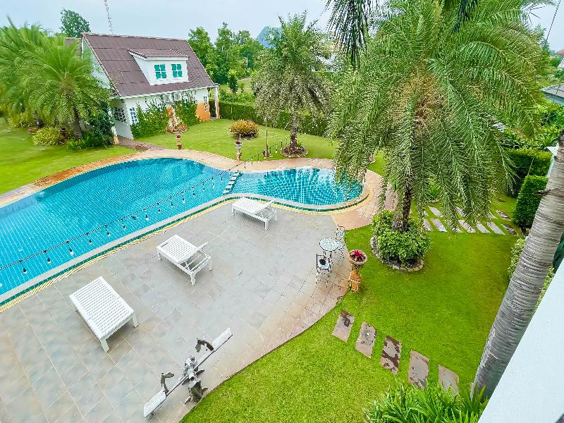 Saithong Resort image