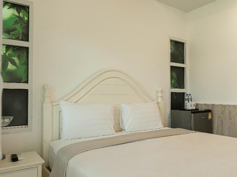 Saithong Resort image