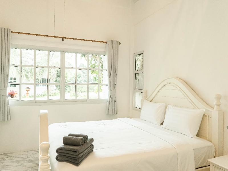 Saithong Resort image