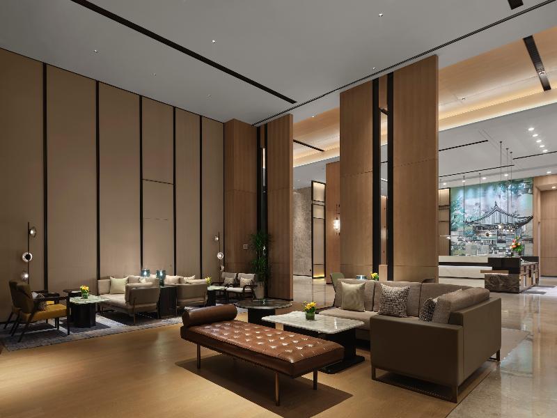 DoubleTree by Hilton Zhengzhou East image