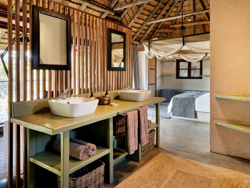 Toro River Lodge image