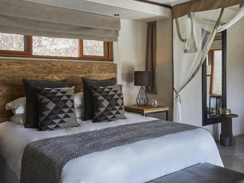 Toro River Lodge image