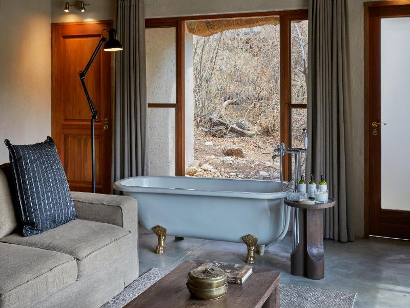 Toro River Lodge image