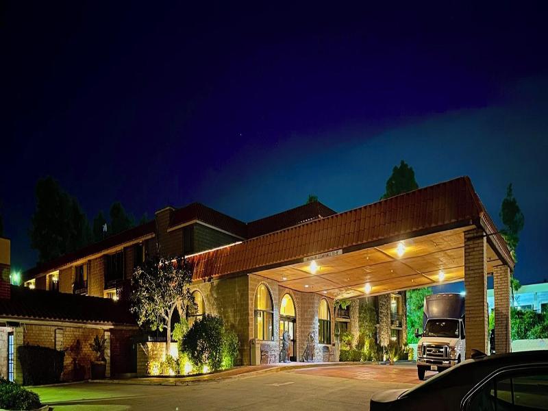 Alhambra Hotel image