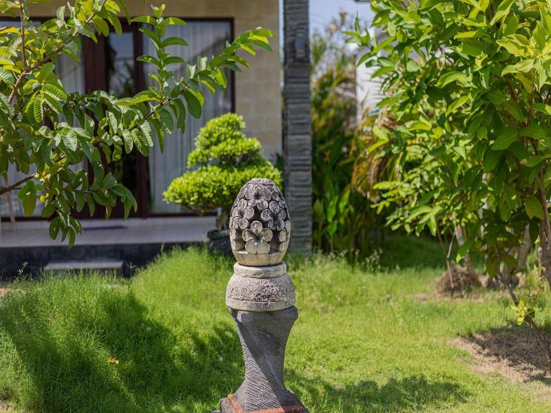 Favorit Bungalows image