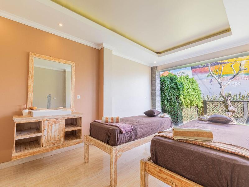 Favorit Bungalows image