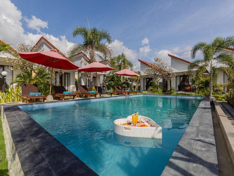 Favorit Bungalows image