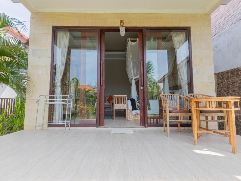 Favorit Bungalows image