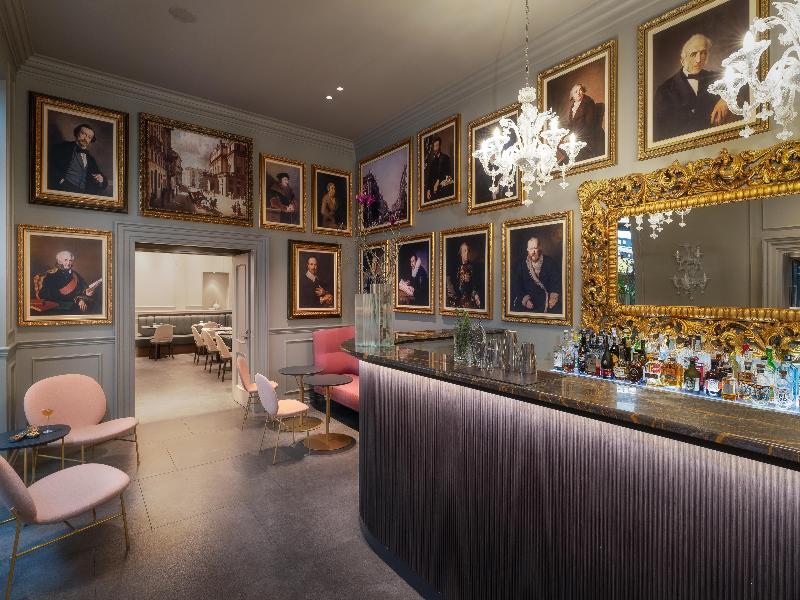 Worldhotel Casati 18 image