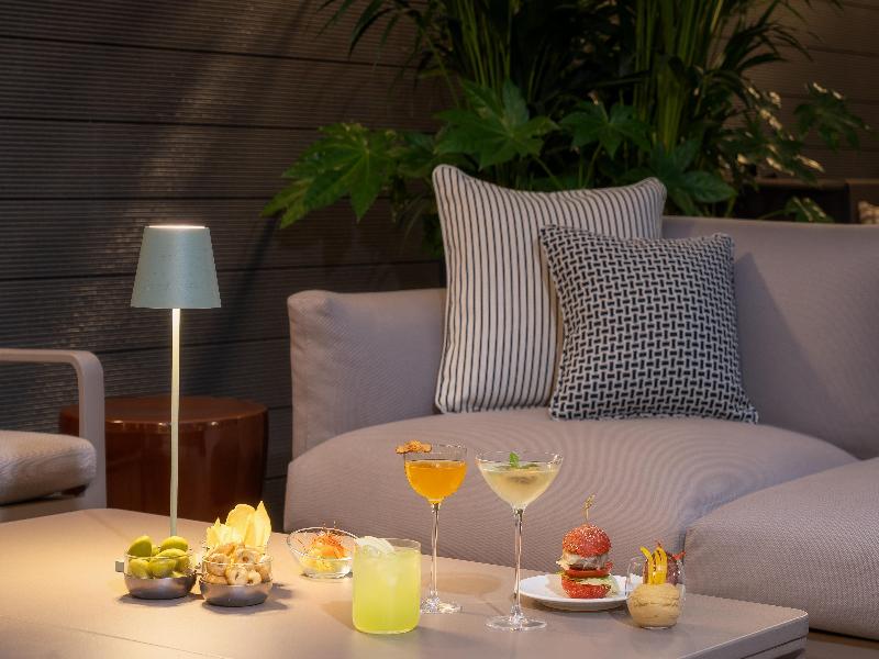 Worldhotel Casati 18 image