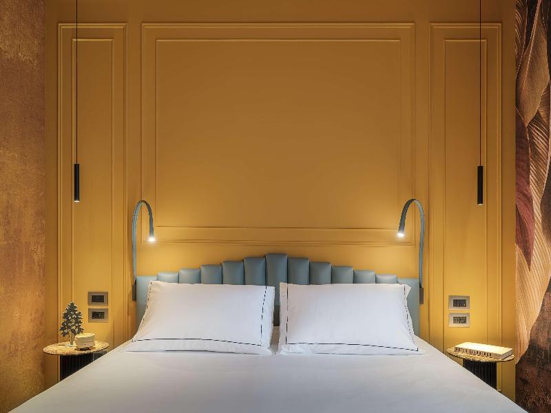 Worldhotel Casati 18 image