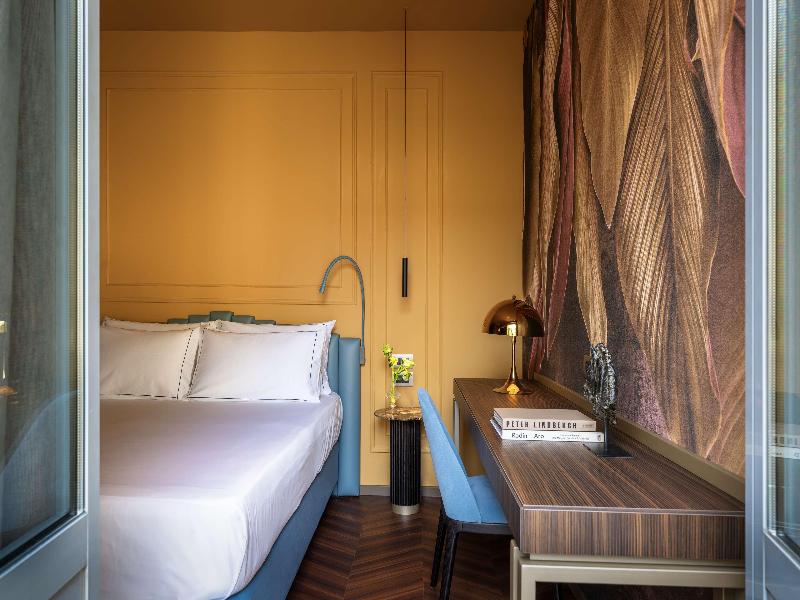 Worldhotel Casati 18 image