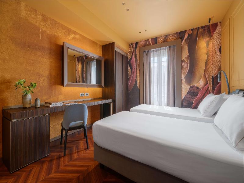Worldhotel Casati 18 image