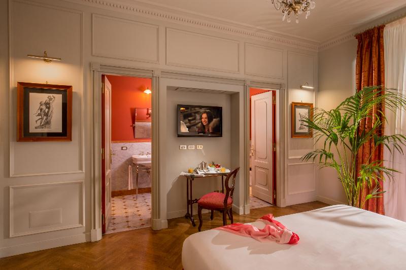 Hotel Locarno
