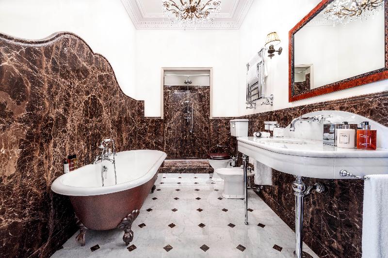 Hotel Locarno