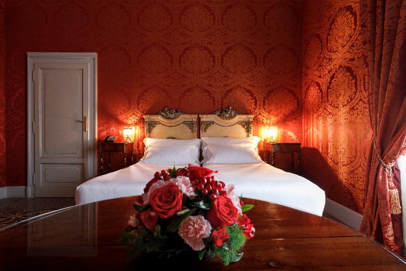 Hotel Locarno