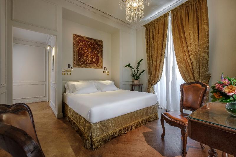 Hotel Locarno