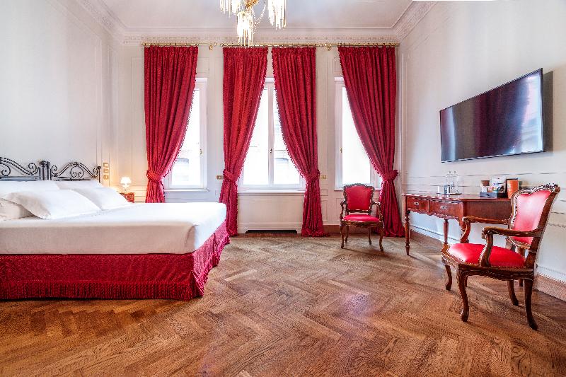 Hotel Locarno