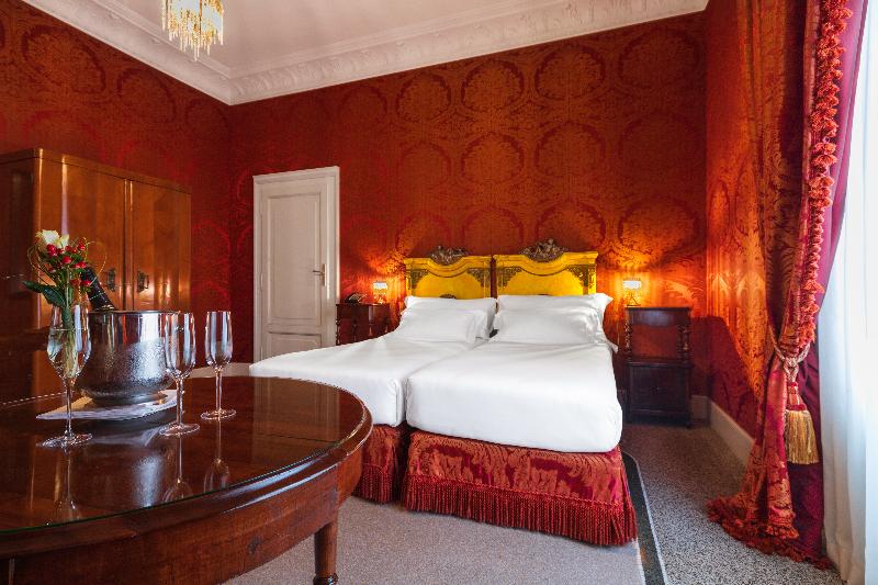 Hotel Locarno