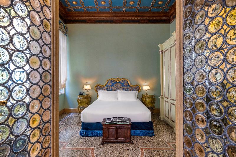 Hotel Locarno