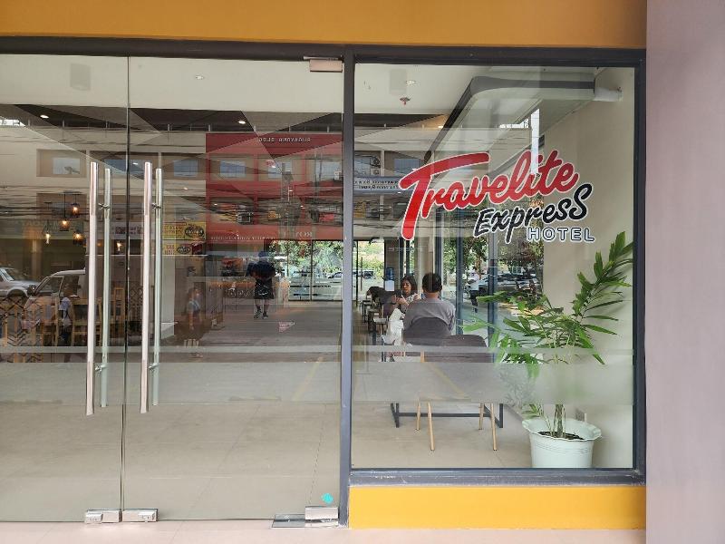Travelite Express Hotel La Union image